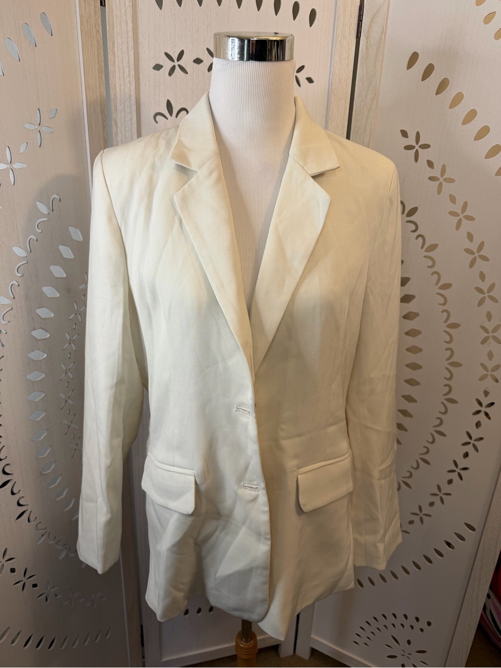 Classic Cream Blazer - Single-Breasted Tailored Jacket
